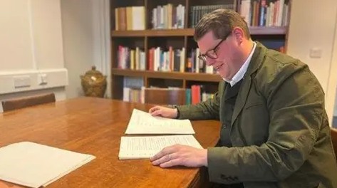 Gary with Steptoe script